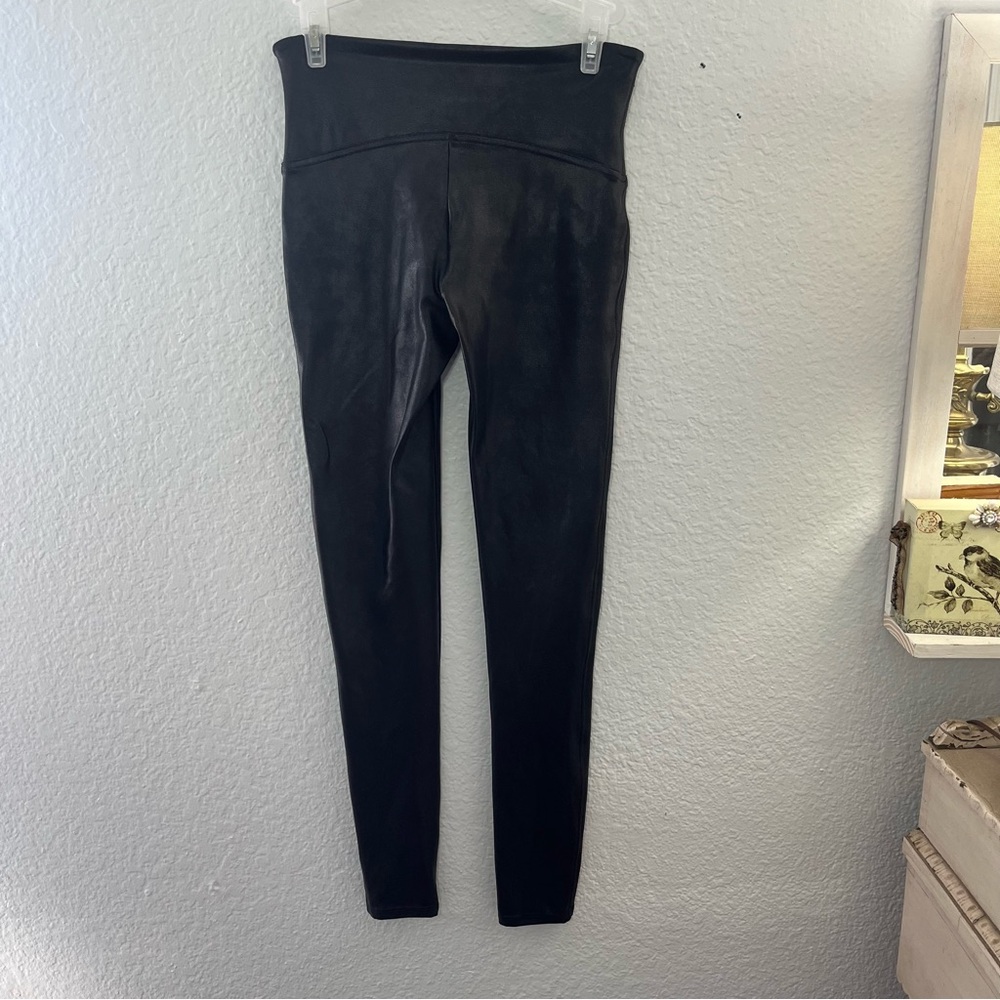 Spanx Faux Leather Leggings Black Size Medium - Picture 6 of 12